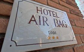Hotel Air Bag